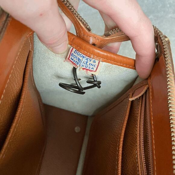 Authentic 90s Dooney & Bourke Custom Restored Convertable Shoulder Satchel - Picture 10 of 14